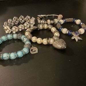 *Vintage* Lot of 5 assorted bracelets